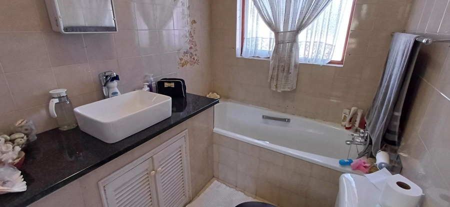 To Let 3 Bedroom Property for Rent in Hospitaalheuwel Free State